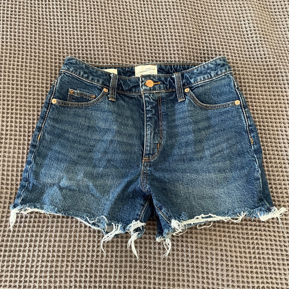 Universal thread dark wash Jean shorts
